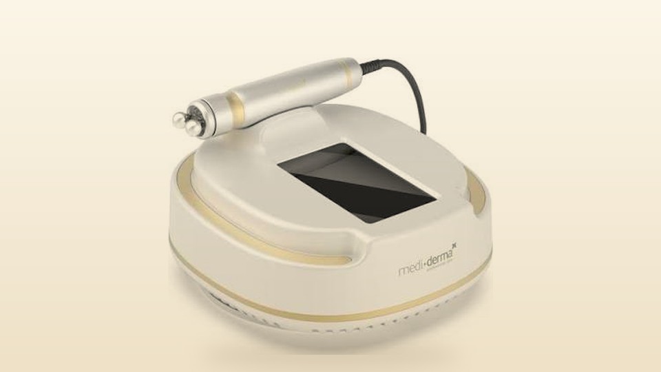 Mediderma Nanopore EMSES RF device at Facematic